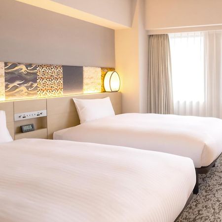 Готель Insomnia Kyoto Oike Екстер'єр фото