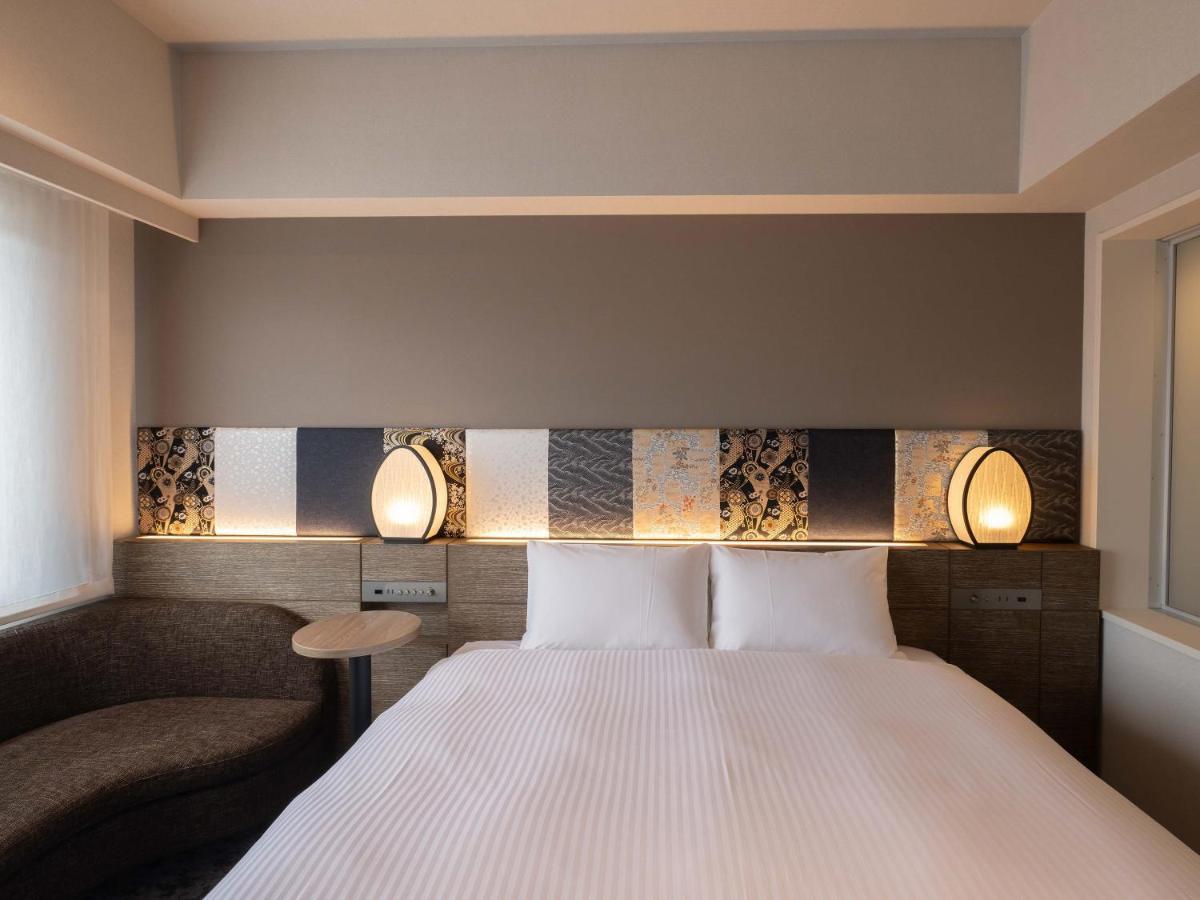 Готель Insomnia Kyoto Oike Екстер'єр фото