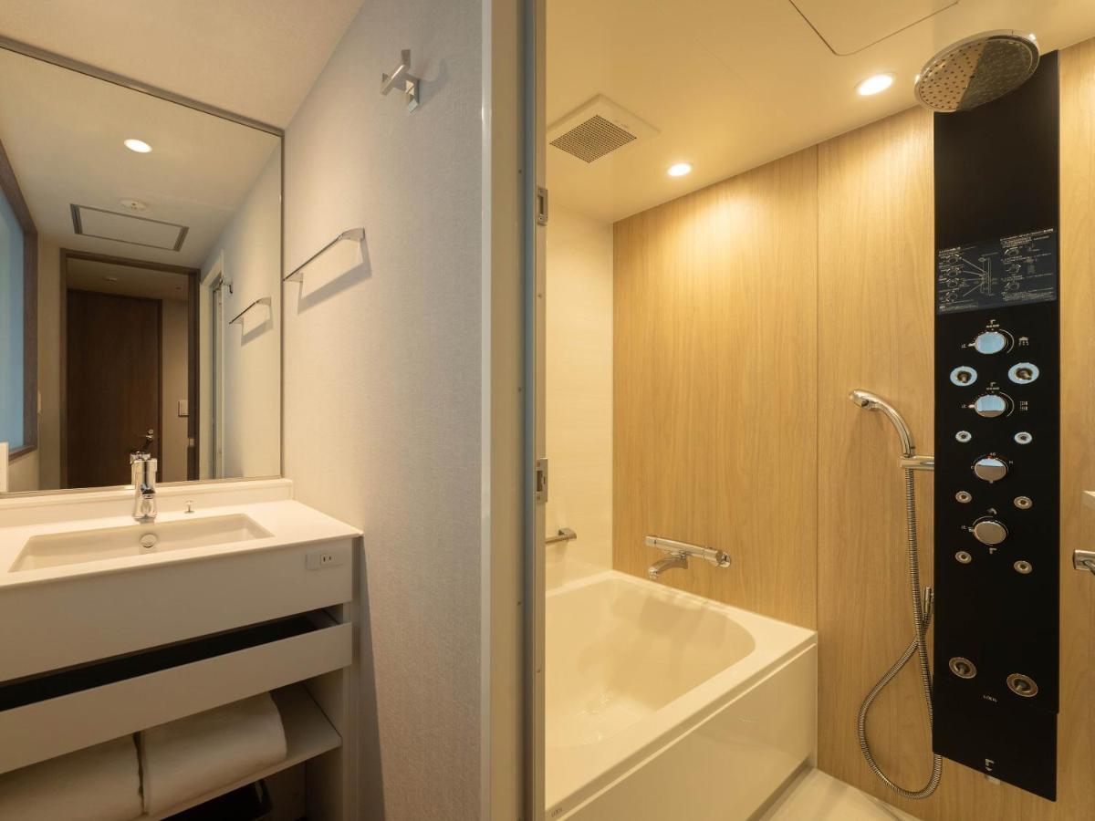 Готель Insomnia Kyoto Oike Екстер'єр фото
